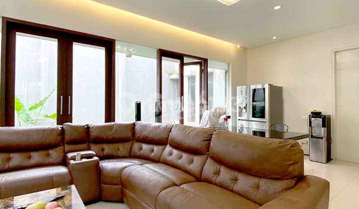 For Rent 2-Story Fully Furnished House in Ixora Valley, Araya