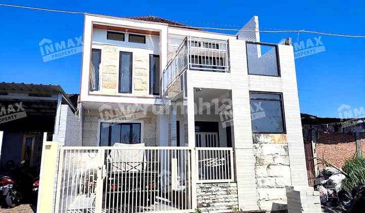 Dijual Murah Hunian 2 Lantai Modern Minimalis di Area Dau