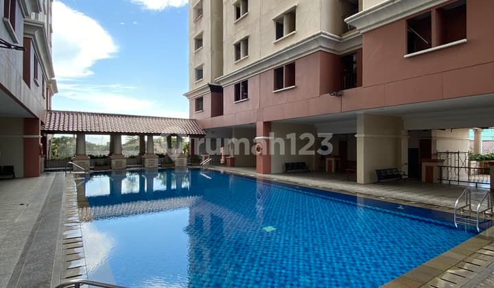 Turun Harga Medit Gajah Mada 3Br Furnished SHM bisa KPA Apartemen 3 Kamar Tidur