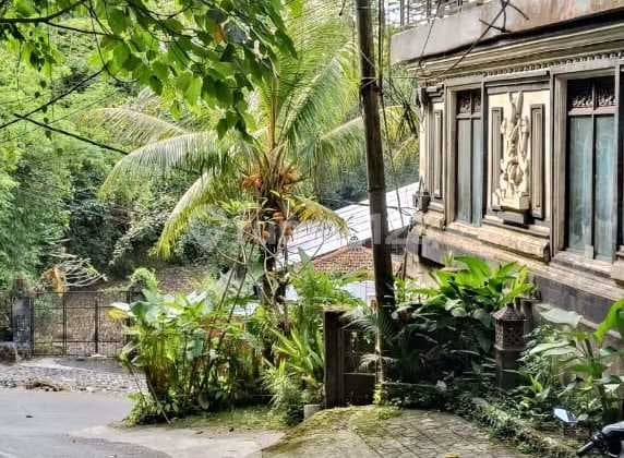 Rumah Jual Lokasi Kenderan