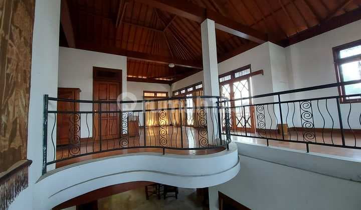 Villa Jual Lokasi Kerobokan