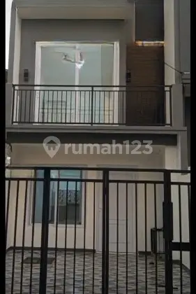 Rumah. Modern Minimalis Brand New di Bcs Kelapa Gading Jakarta Utara