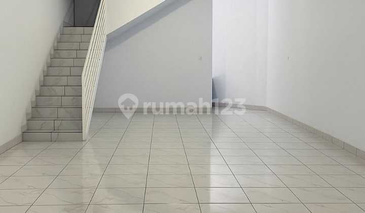 Ruko 2 Lantai Bagus Siap Pakai Cocok untuk Segala Usaha di Poris Jaya Batuceper Tangerang