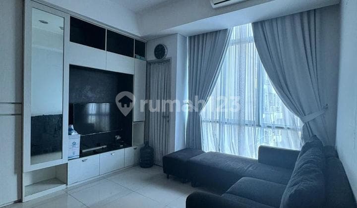Fully Furnished Strategic Apartment Near Office Areas Ready for Occupancy at The Capitol Park Residence Central Jakarta
