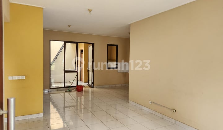 Modern 2-Story Comfortable Ready-to-Occupy House in Albera Foresta BSD Cluster
