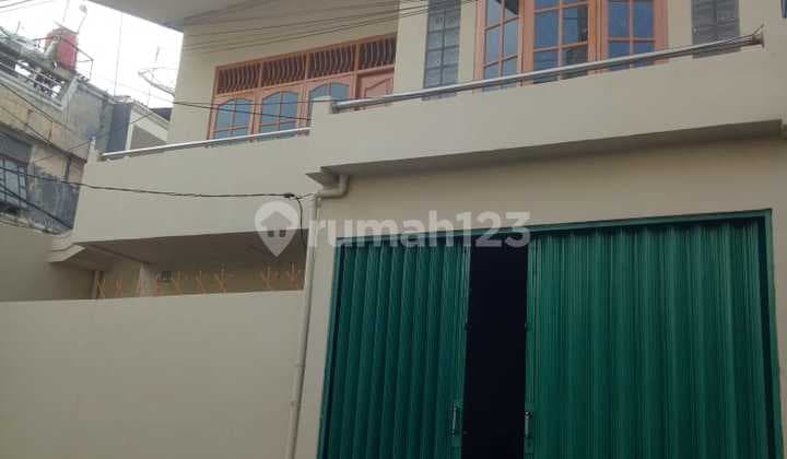 Rumah 2 Lantai Siap Huni Terawat Cocok untuk Tempat Tinggal & Usaha Akses Mudah di Karang Anyar Jakarta Pusat