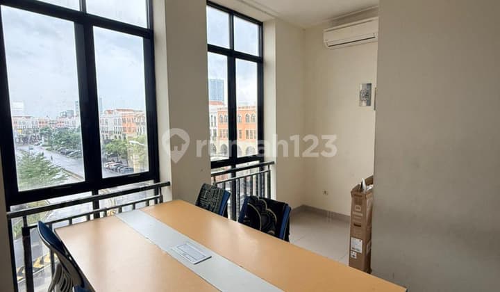 Ruko 4 Lantai Bagus Strategis Cocok untuk F&B, Retail, Klinik, Kantor, Salon, Showroom Dll di Sedayu City