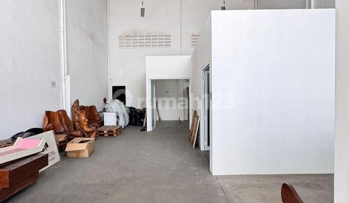 Di Jual Gudang Bizzpark Daan Mogot Siap Pakai