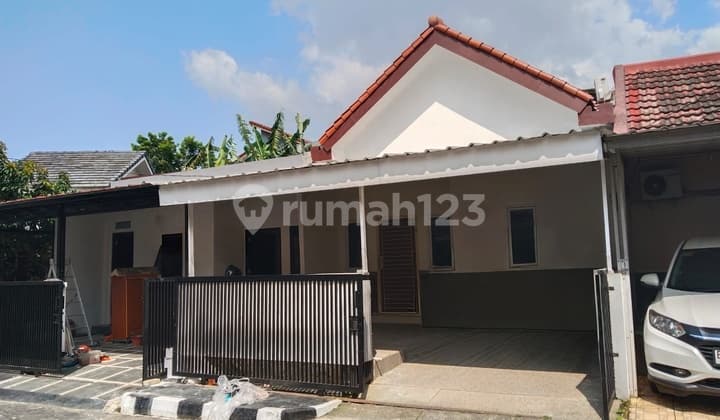 Affordable, Neat House in Graha Raya Bintaro – Renovated Condition
