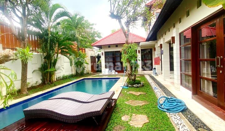 Villa Mewah Luas 330 Mete, 3 Kamar Tidurdi Petitenget ********- Hanya 350 Meter Ke Pantai & W Hotel Seminyak Bagus