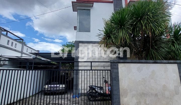 Rumah Nyaman di Kawasan Perumahan Tenang dan Strategis di Jalan Tangkuban Perahu, Padang Sambian