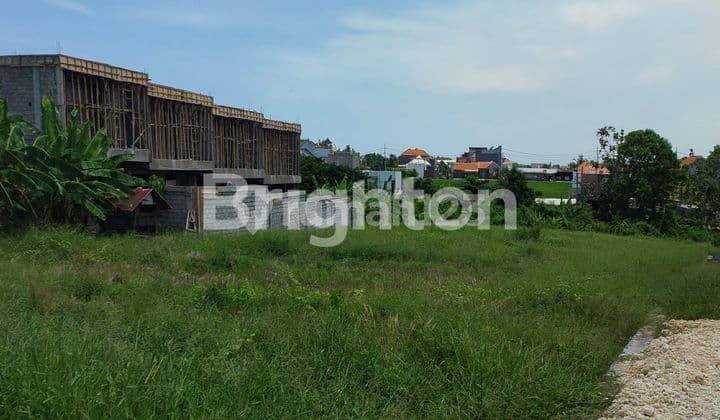 TANAH KAVLING MURAH SEKALI PLOT KECIL STRATEGIS DI PANTAI BERAWA CANGGU BALI
