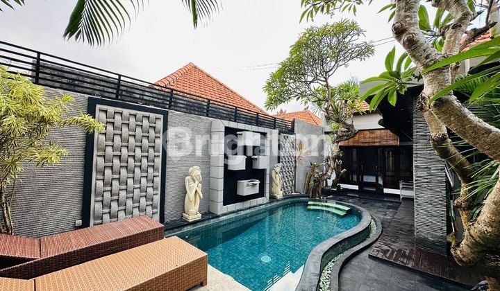 Disewakan Villa Mewah, 2 Kamar Tidur di Taman Sari Dekat Bali Kiddy School Kerobokan Bali