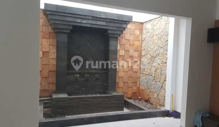 Rumah Bagus Di Emerald View Bintaro Jaya Sektor 9