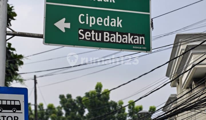 Town House1,165,000,000 to1.4m Near Ragunan