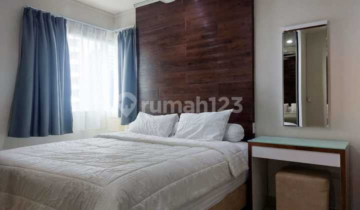 Unit apartment terbaik di Sahid Sudirman residence, 2 BR, 93 sqm, Balkon 24 sqm, Furnished