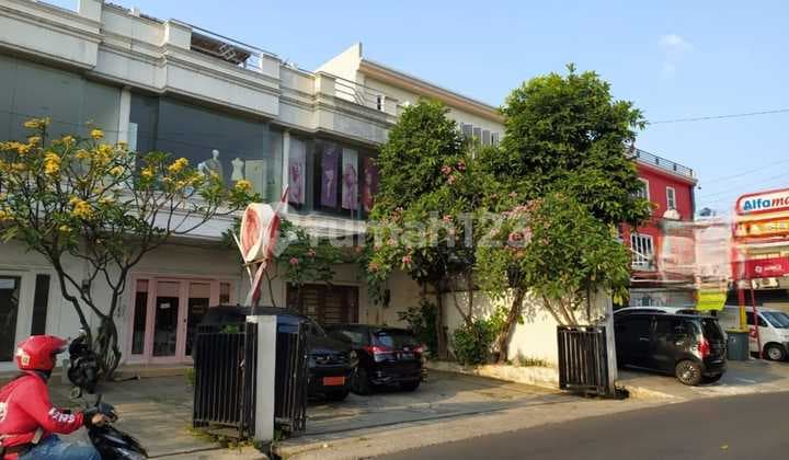 Hot Deal!! Ruko 2 Lantai Kemang - Jaksel, Sewa Cuma 200 Juta, Area Expat, Luas 50 Sqm, Unfurnished, Bagus