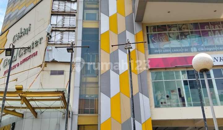 Kios Usaha JUAL RUGI, Owner BU, Cikini Gold Center, Jakarta Pusat