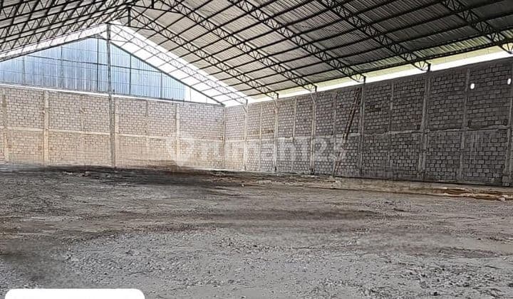 Warehouse in South Malang