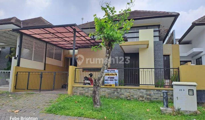 Rumah Di Riverside Malang Rumah Di Riverside Malang