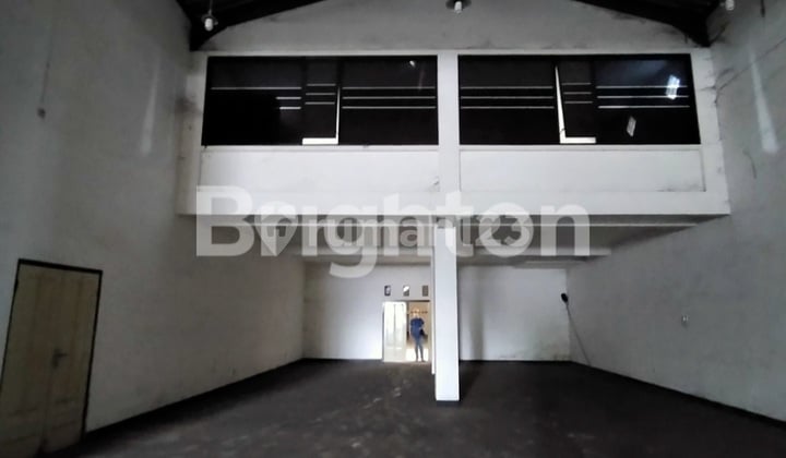 Warehouse + Office in Tulungagung