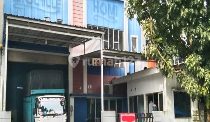 Sewa Gudang Eksklusif BSD City - Dekat Mall & Tol, Ideal untuk Usaha & Logistik, Dekat Mall Paradise Walk Serpong, Serpong Market, Sekolah Islam Arrasyid, Hermina Hospital Serpong