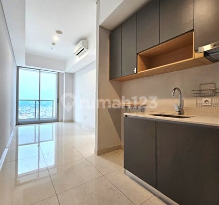 HOT DEAL! 2BR Taman Anggrek Residences - Lokasi Premium Dekat Central Park & Central Park 2, Fasilitas Swimming Pool, Kids Playgrounds, Club House, Spa, Fitness Center, Garden, Jogging Track