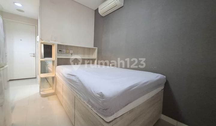 Studio Fully Furnish Madison Park - Dekat Universitas Trisakti & Universitas Tarumanagara, Fasilitas Kolam Renang, Jogging Track, Lapangan Basket, Gym, Billiard, Sky Garden, Evi Charger Station