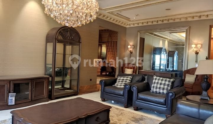 Rare Unit! 4BR Da Vinci Sudirman 382m² - City View & Desain Interior Kelas Dunia, Fasilitas Kolam renang, Ruang sauna, Spa pribadi dan ruang pijat, Salon kecantikan, Gym, Lapangan tenis luar ruangan, Perpustakaan pribadi, Sistem akses keamanan canggih