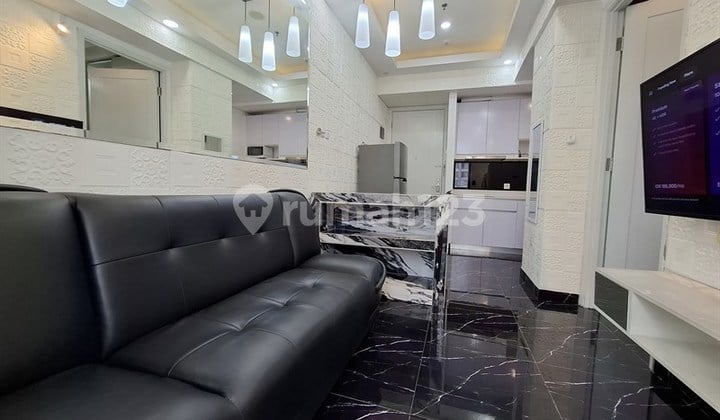 1 Bedroom Taman Anggrek Residences | Modern Contemporary Luxury, Skybridge ke Central Park , Fasilitas Swimming Pool, Kids Playgrounds, Club House, Spa, Fitness Center, Garden, Jogging Track