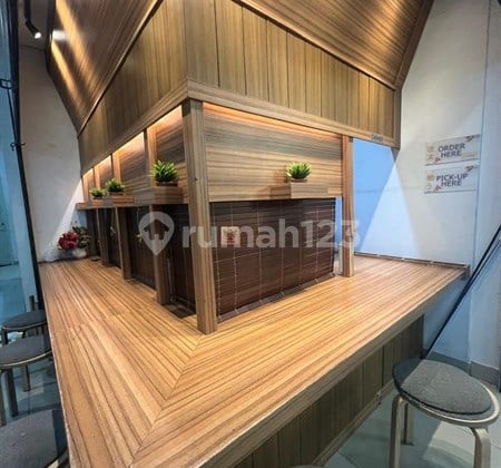 Dijual Cepat! Kios Siap Usaha di Madison Park, Dekat Central Park & Taman Anggrek, Fasilitas Kolam Renang, Jogging Track, Lapangan Basket, Gym, Billiard, Sky Garden, Evi Charger Station