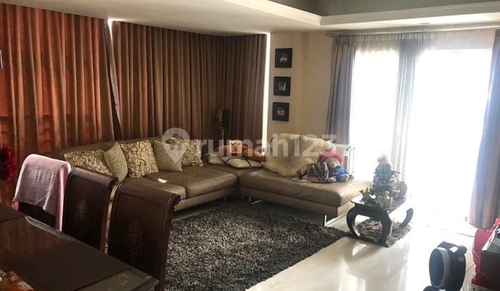 Rare Unit 3Br Royal Mediterania Garden - Area Central Park, Perkantoran & Kuliner Tanjung Duren, Fasilitas Swimming Pool, Kids Playgrounds, Club House, Spa, Fitness Center, Garden, Jogging Track