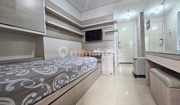 Disewakan Apartemen Studio Madison Park Modern Minimalis Built-In - Dekat Central Park & Taman Anggrek, Fasilitas Kolam Renang, Jogging Track, Lapangan Basket, Gym, Billiard, Sky Garden, Evi Charger Station