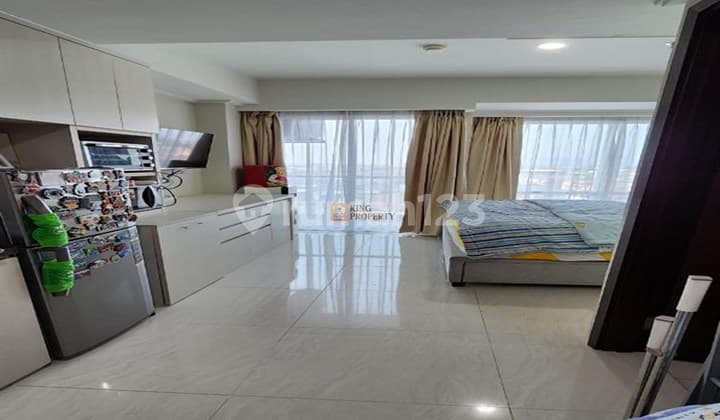 Studio Apartemen Green Sedayu Design Modern Minimalist Cozy - Harga Murah Dekat Green Sedayu Mall, Fasilitas Kolam Renang, Playground untuk Anak-Anak, Gym, Supermarket, Atm Center, Fitness Center, Jogging Track