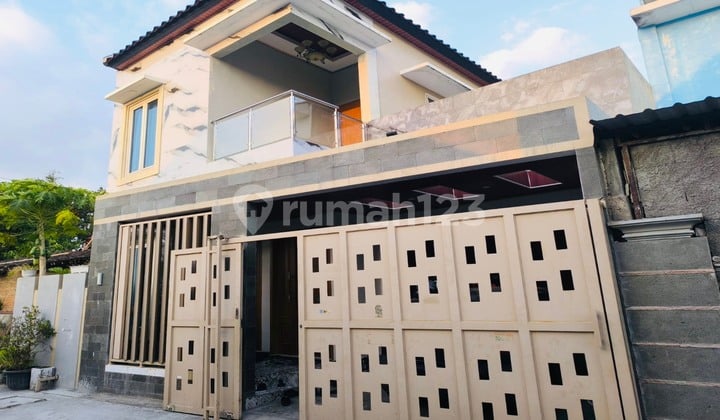 Beautiful 2-Story Furnished House, Comfortable, Lush, Near Toll Exit