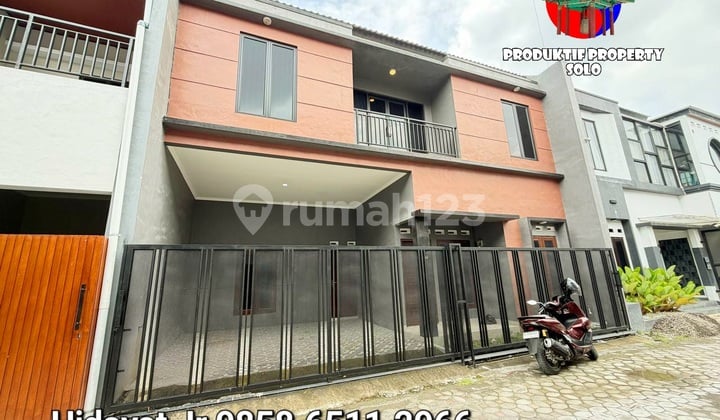 Rumah Cantik 2Lt Cluster Dekat Jl Raya Adisucipto