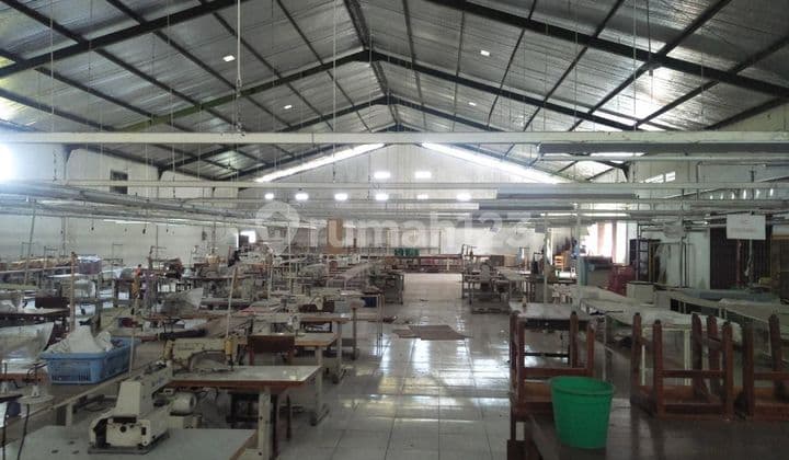 Gudang Strategis.akses Container Ex Garment