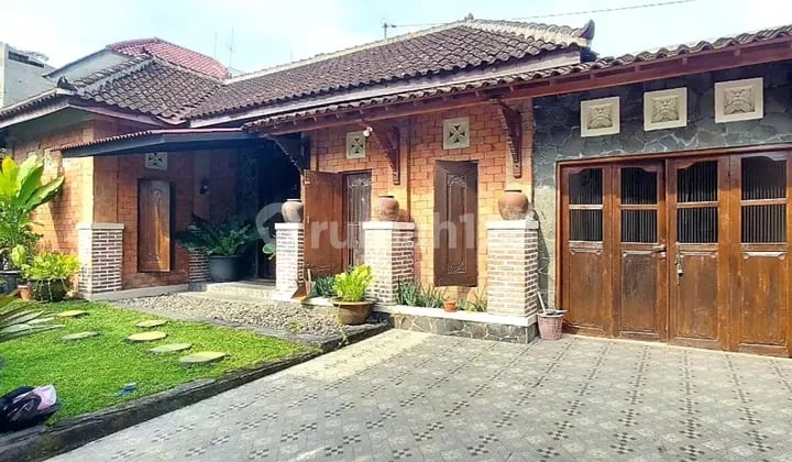 Rumah Siap Huni Mewah Full Furnish Kadipiro, Solo