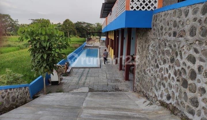 Wisata Resto Dan Kolam Renang 5 Titik Sumber Air Klaten