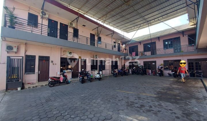 Kost Exclusive 2Lt Aktof Campuran Straregis Dekat RSDM Dan UNS