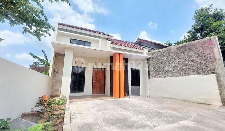 Beautiful New House Near Airport Bonus AC Plus New Table