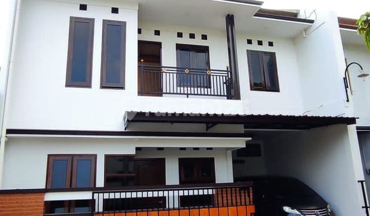 Rumah Baru 2 Lt On Progres Tahap Finishing