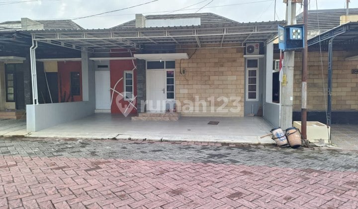 Kontrakan Rumah Include Semi Furnished Cluster Nyaman Row 8M