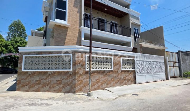 Rumah Mewah 2lt Dekat Kampus Dan Rs.sakit Ready Siap Huni