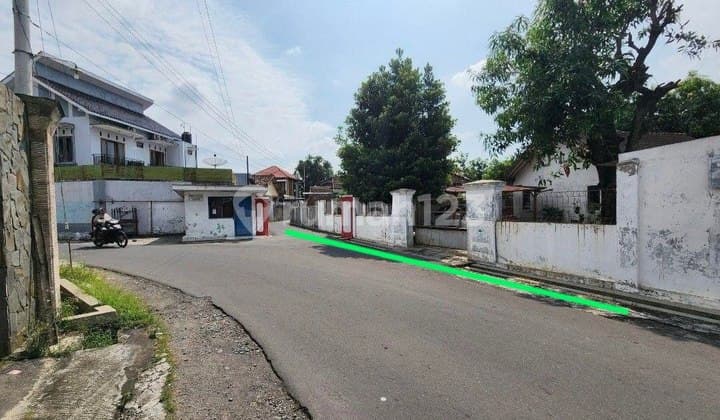 Strategic Ideal Land Near Solo City with Wide Road Access.