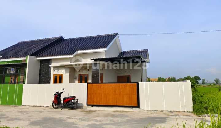 Rumah Cantik Baru Ready 3 Unit Dekat Airport