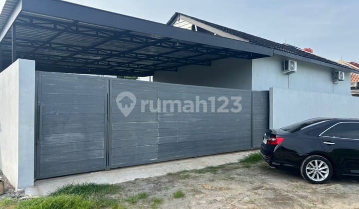 Rumah Cantik Mewah Lingkungan Perumahan Dekat Kampus