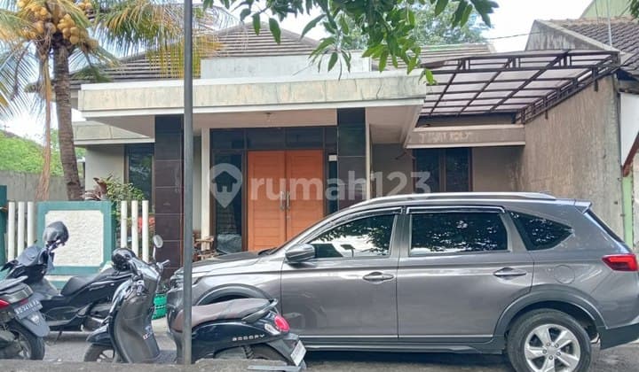 Nice House Includes Furnished Old Teak Frame Quality