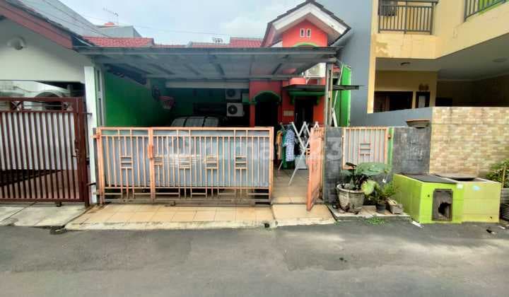 Rumah Strategis Dekat Mall Dan Rs di Galaxy Bekasi