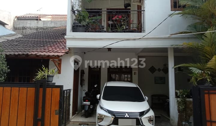 Rumah 2 Lantai Siap Huni di Kranggan Permai Bekasi